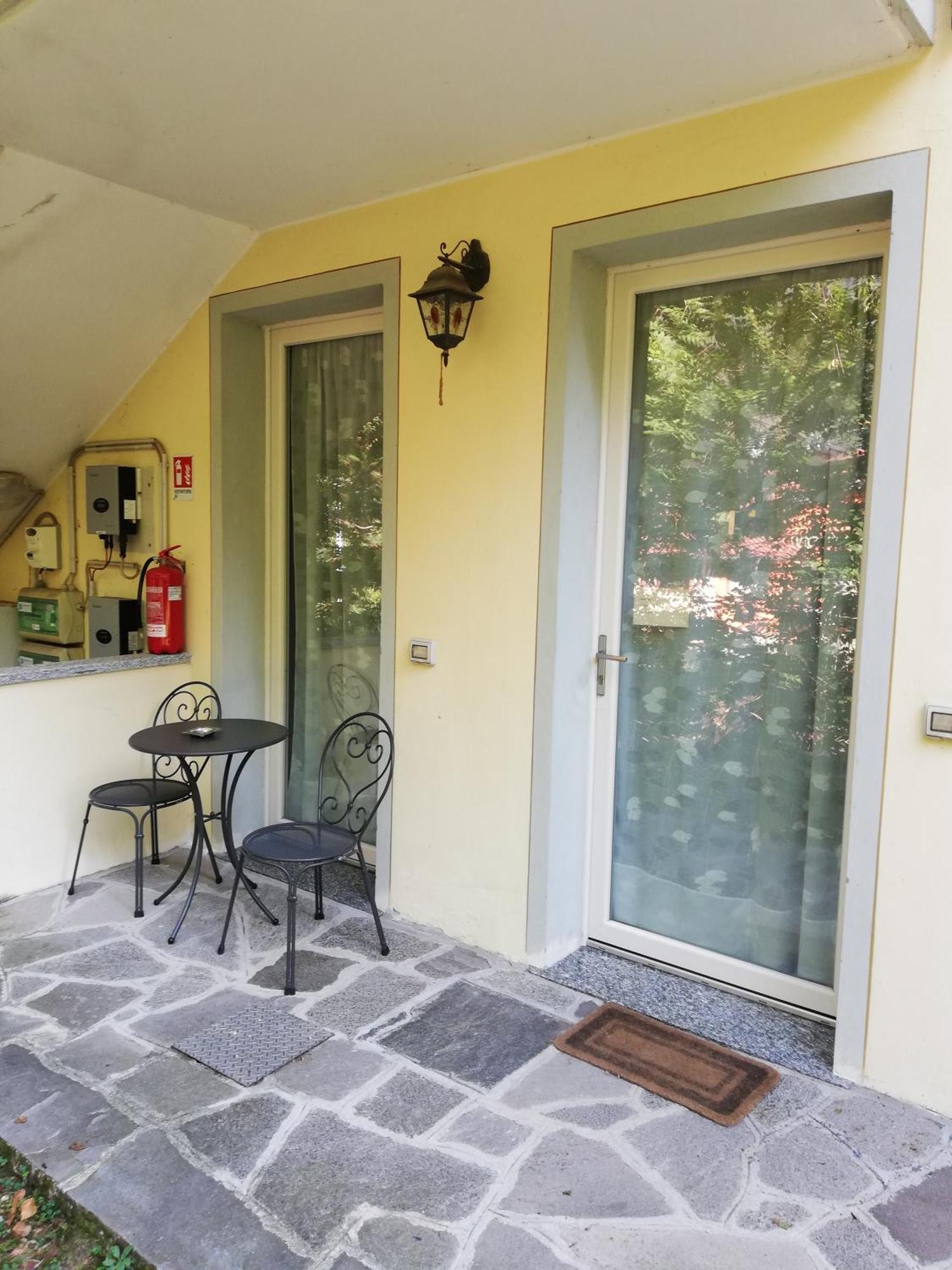 Agriturismo Al Motto Cambiasca Ngoại thất bức ảnh
