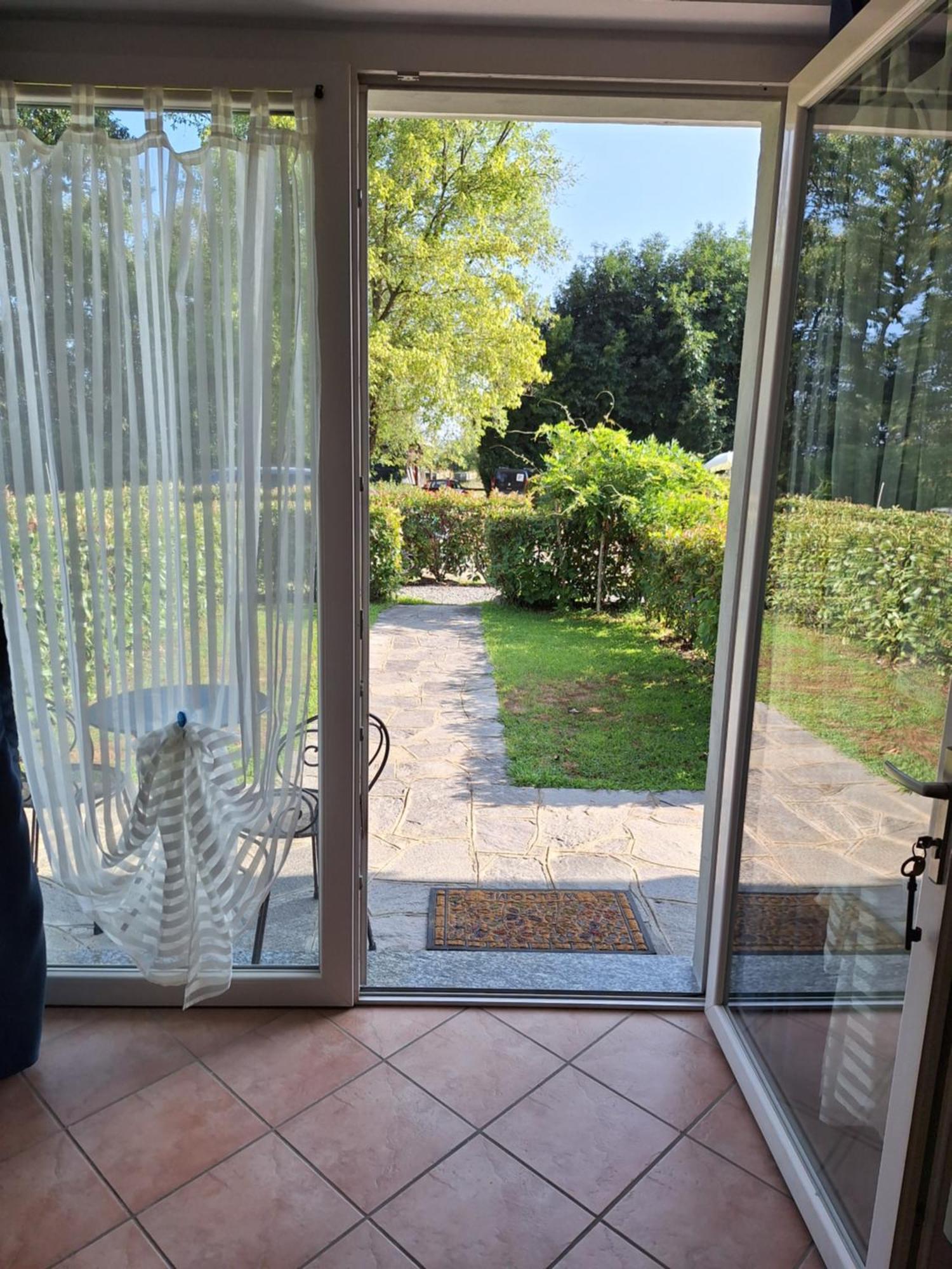 Agriturismo Al Motto Cambiasca Ngoại thất bức ảnh
